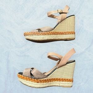 Kanna mixed leather straw wedge espadrilles sandals tan size 6.5 trendy comfy